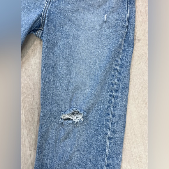 Levi's Custom Women's Premium Ribcage Straight Ankle - Picture 3 of 9